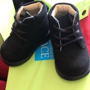 Three pairs of Children’s Place size 3